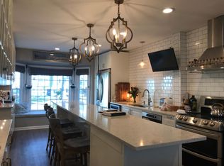 1482 Orleans Ct, Crofton, MD 21114