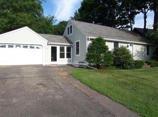 5 Manning St, Ipswich, MA 01938