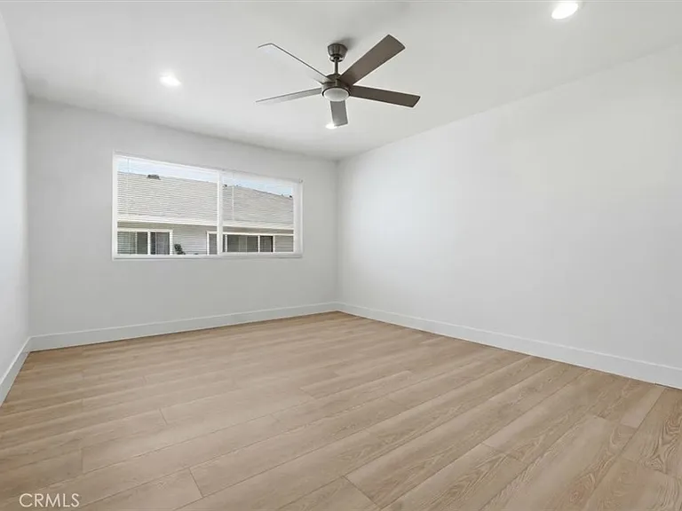 307 N Tustin Ave #C — Photo 12