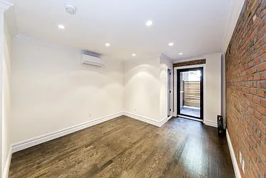 Rented by Icon Realty Management