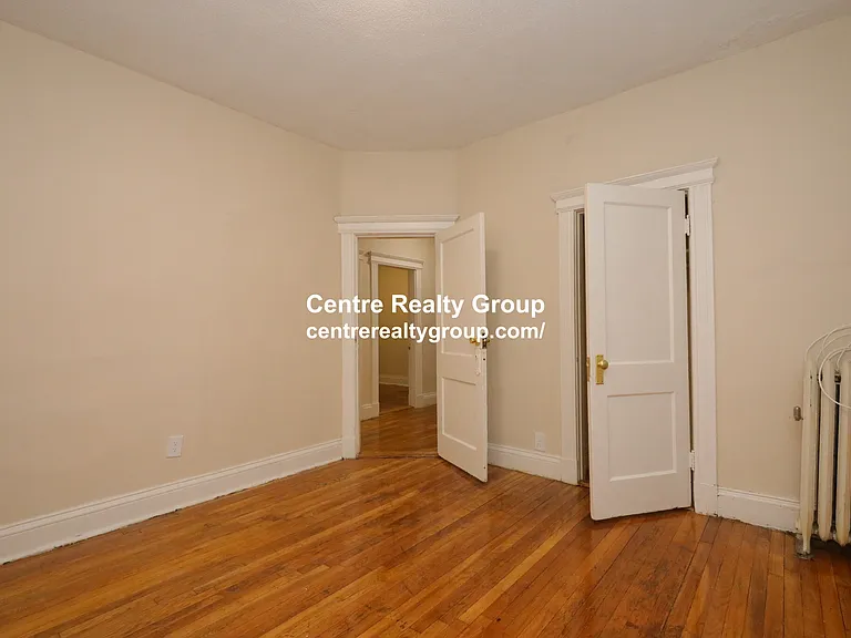78 Glenville Ave #3 — Photo 5