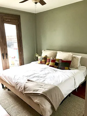 Rented by Lucky Apt Inc | media 34