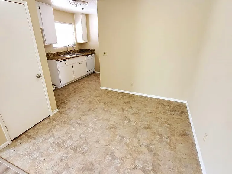 729 S Knott Ave #101 — Photo 4
