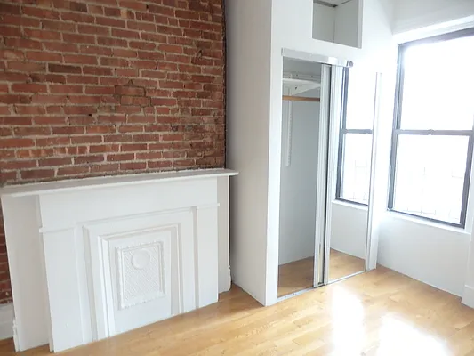 Rented by John O'Kelly Real Estate | media 2