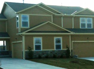 2123 W Forest Dr, Olathe, KS 66061