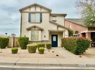 3708 E Kerry Ln, Phoenix, AZ 85050