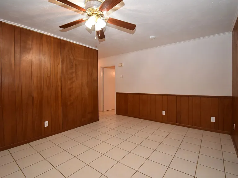 1707 Greer Dr — Photo 9