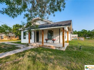208 Westmeyer St, Poth, TX 78147
