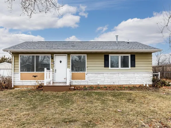 4415 Lee St NE, Cedar Rapids, IA 52402