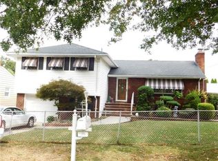 39 Cherry St, Edison, NJ 08817