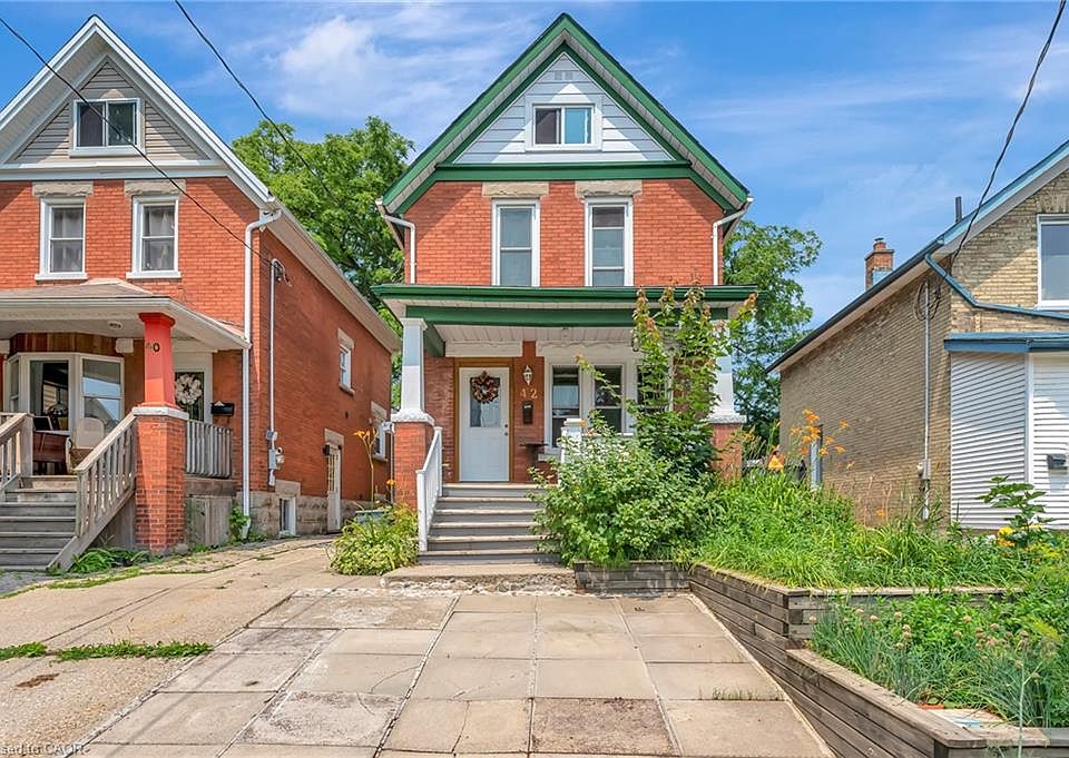 1st image of 42 Shanley St