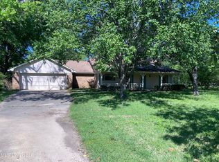 6655 S Siwell Rd, Jackson, MS 39212