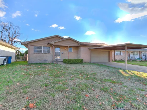 9736 E 4th St, Tulsa, OK 74128