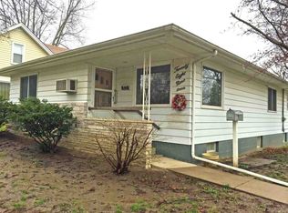 2819 N 3rd St, Clinton, IA 52732