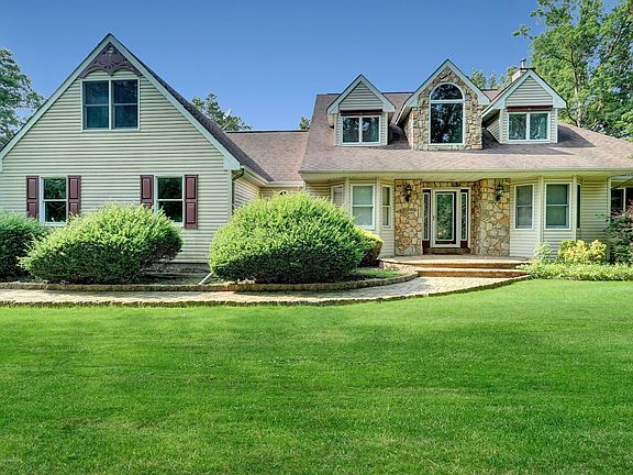 2nd image of 1288 Woodfern Ct