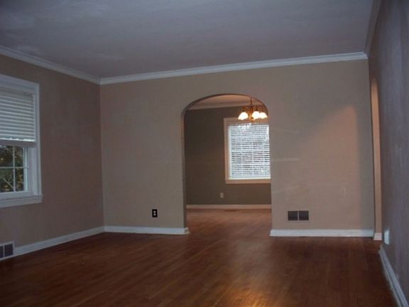 4th image of 125 Balmoral Dr