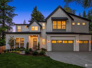 103 109th Ave SE, Bellevue, WA