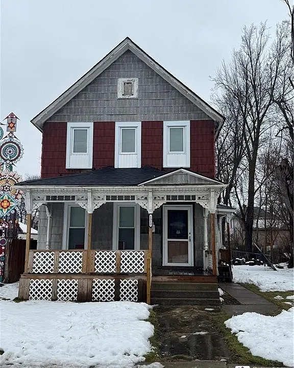 1312 Ontario Ave