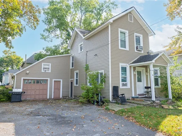 15 McKinley Ave, Batavia, NY 14020