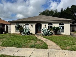 7320 Dalewood Rd, New Orleans, LA 70126