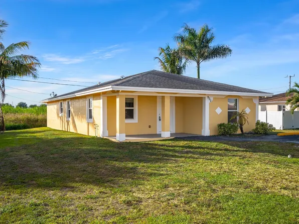 900 SW 12th Street, Belle Glade, FL 33430