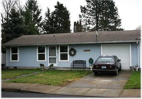 1628 NE 17th Ave photo 1