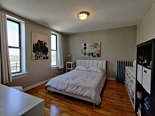 Rented by Signature Property Realty | media 19