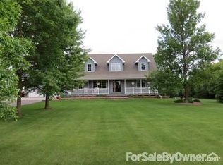 2218 42nd St, Brookings, SD 57006