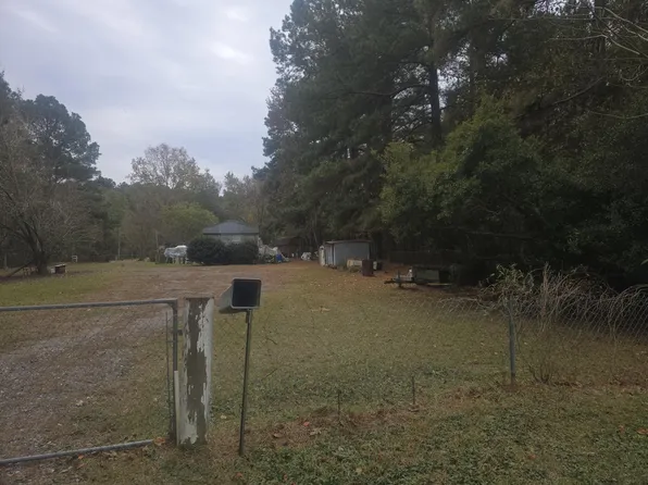 168 Majestic Acres Ln, Moncks Corner, SC 29461