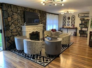 315 W M St, Springfield, OR 97477