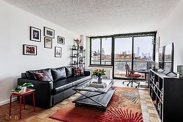 Rented by AVENUE 8 INC