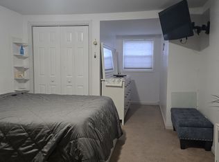 104 Manor Pkwy #1, Uniondale, NY 11553