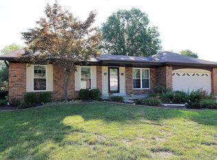 9562 Cinnabar Dr, Saint Louis, MO