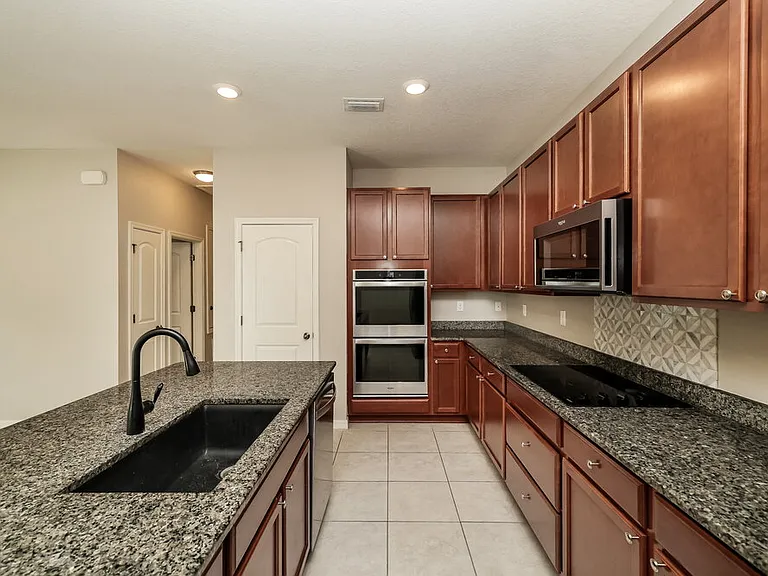 7729 Sunshine Bridge Ave — Photo 7