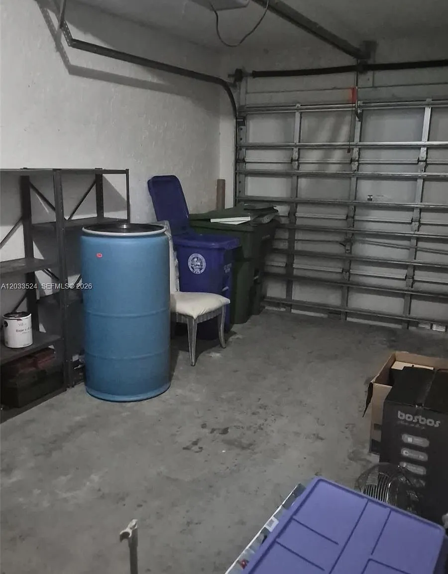 3 bed, 2.0 bath, $3,500 — Photo 4