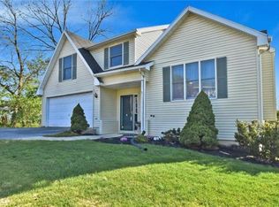 114 Prospect St, Catasauqua, PA 18032