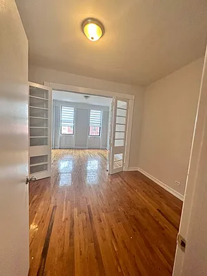 Rented by Aimee Grodanz, LREB | media 8