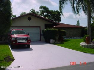 241 Velvet Ave NE, Palm Bay, FL 32907