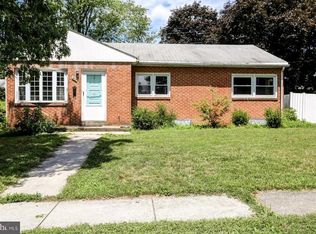 3222 Cloverfield Rd, Harrisburg, PA 17109