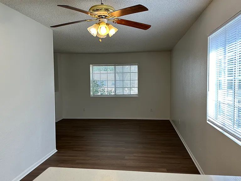 3200 N Corrine Dr #A — Photo 4