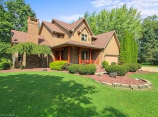 9224 Struthers Rd, New Middletown, OH 44442