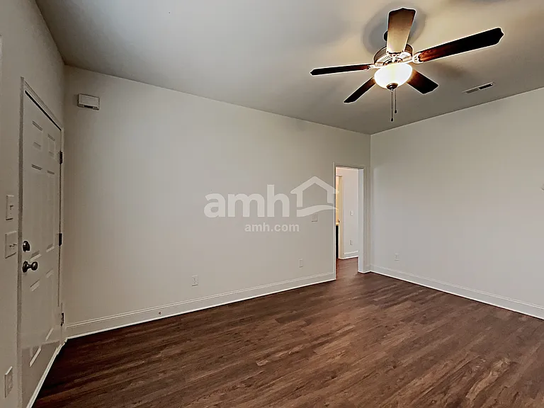 1706 Antebellum Dr — Photo 4
