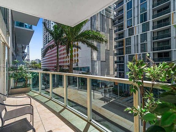 3rd image of 41 SE 5th St APT 308