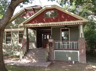 300 John Arden Dr, Waxahachie, TX 75165