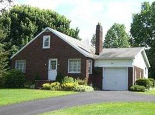 22 Kinsman Rd, Greenville, PA 16125