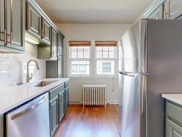 4017 Dupont Ave S — Photo 10