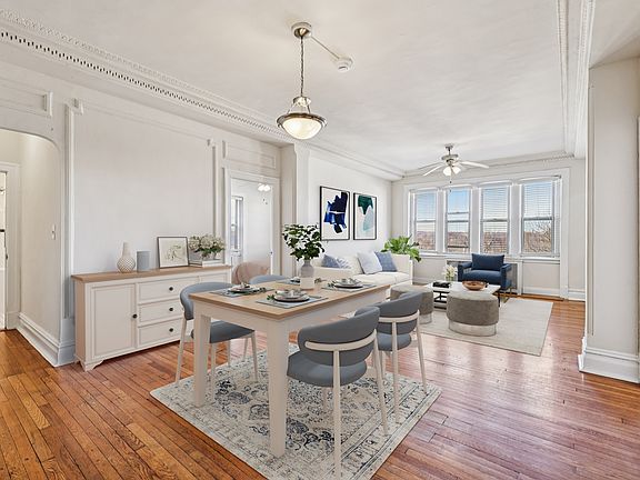 3rd image of 1707 Columbia Rd NW #101