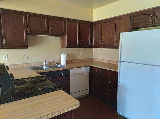 kitchen, all appliances 