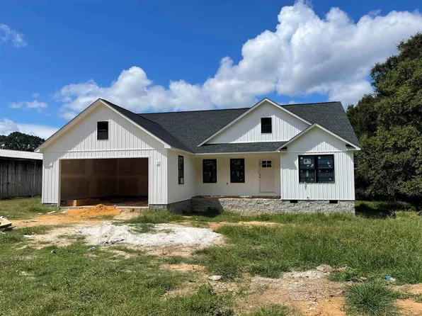 1085 Wells Rd, Beech Bluff, TN 38313