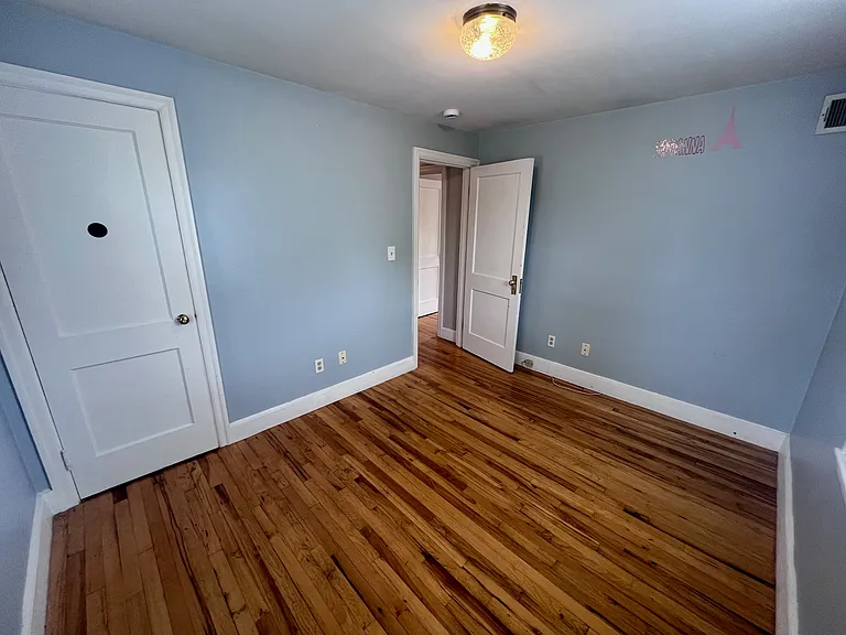 69 Keystone St #1 — Photo 10